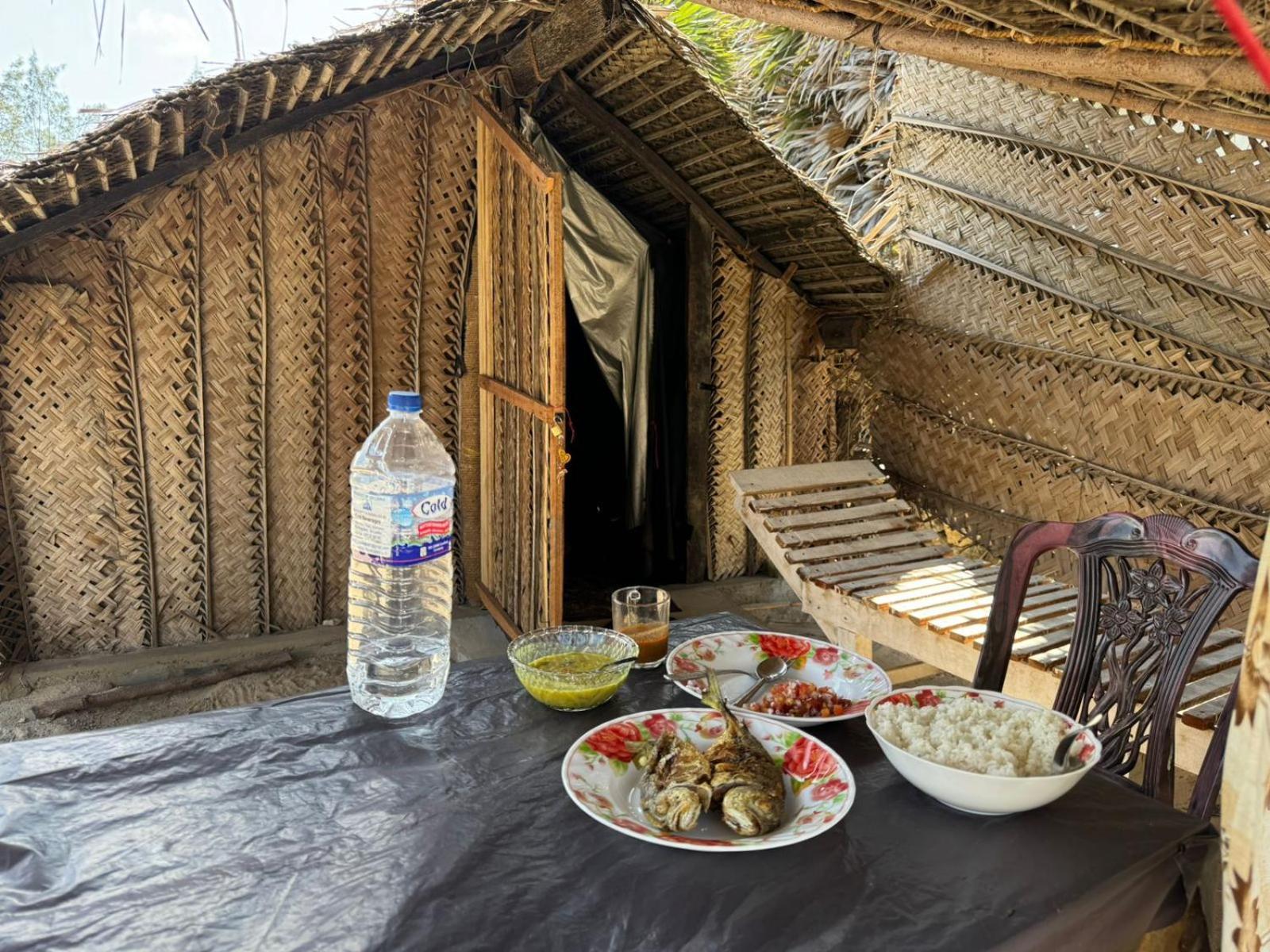 Delft Jeyam Resorts Delft East Værelse billede